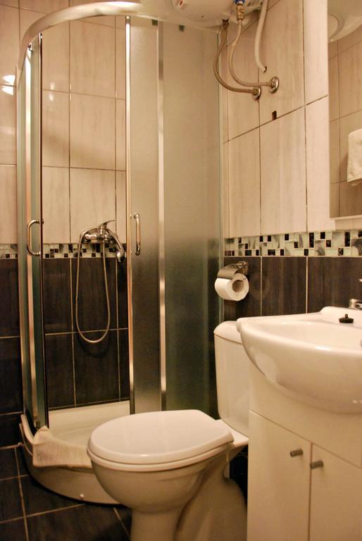 Apartmani Bonik Budva Bilik gambar