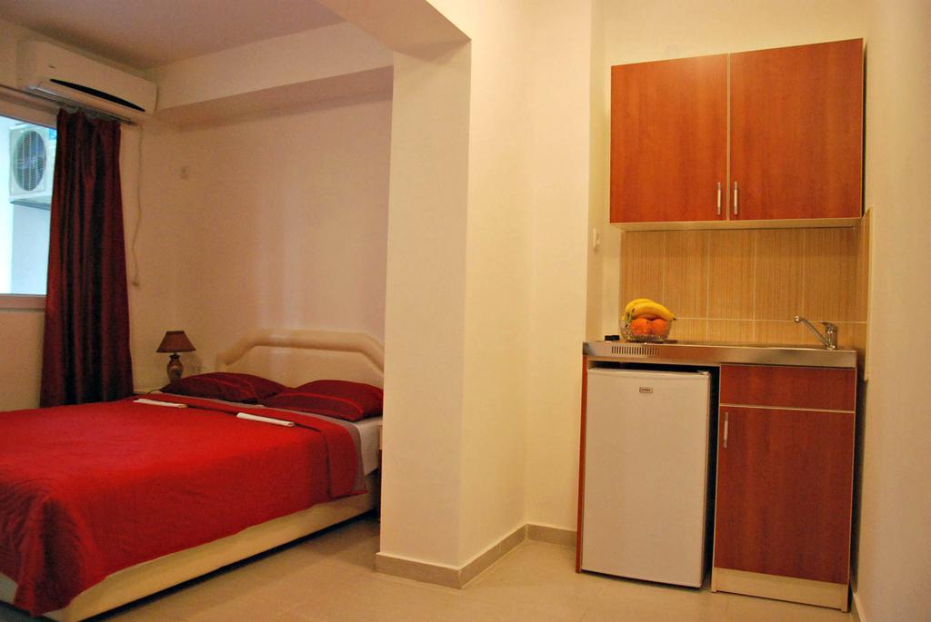 Apartmani Bonik Budva Bilik gambar